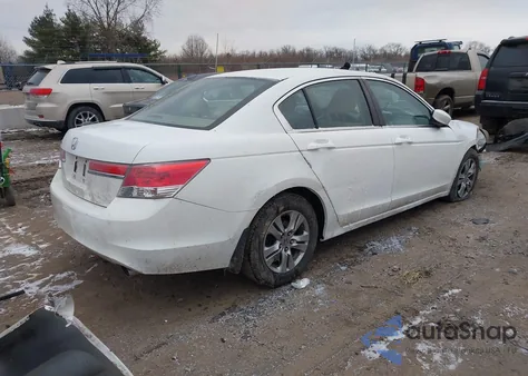 2011 Honda Accord 2.4 Lx-P z USA, uszkodzony, nr VIN 1HGCP2F43BA097210